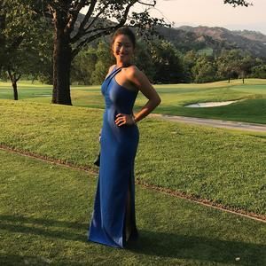 Meet your Posher, Julia